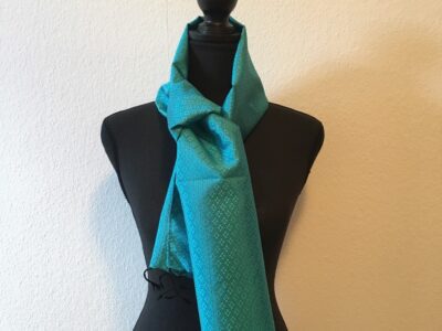 Foulard en soie turquoise