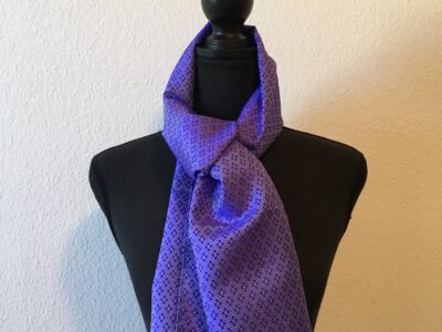 Foulard en soie mauve