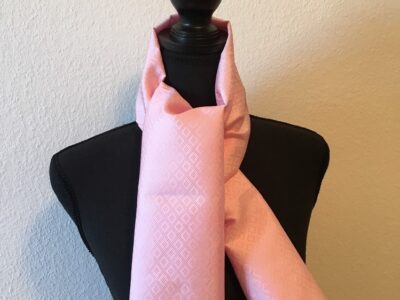 Foulard en soie rose
