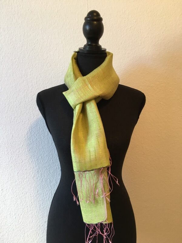 Foulard en soie sauvage vert