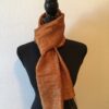 Foulard en soie brun