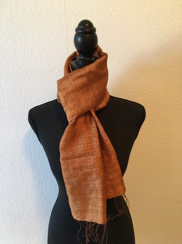 Foulard en soie brun