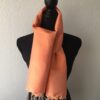 Foulard en soie rose saumon