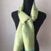 foulard en soie vert