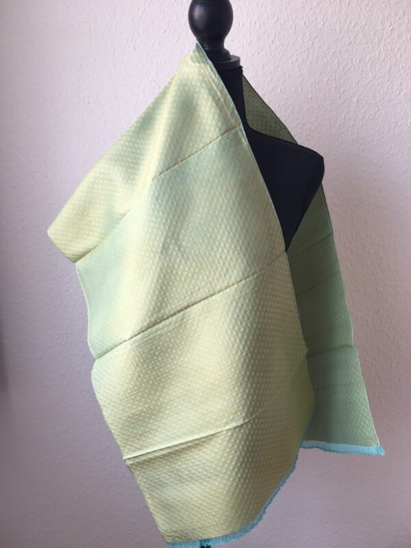 foulard en soie vert