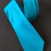 Cravate en soie turquoise