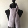 foulard en soie gris clair