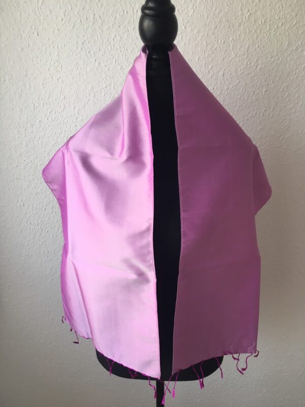 foulard en soie violet