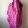 écharpe en soie rose