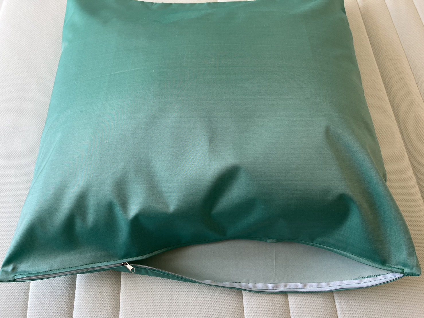 Taie d'oreiller en soie 65x65 vert am | Bleu